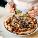 LYON Eats application, outil et solution de commande en ligne clic & collect réservation et livraison création de site web et community manager spécialisé pour les restaurants et métiers de bouche création de contenu vidéos et photos site web à emporter